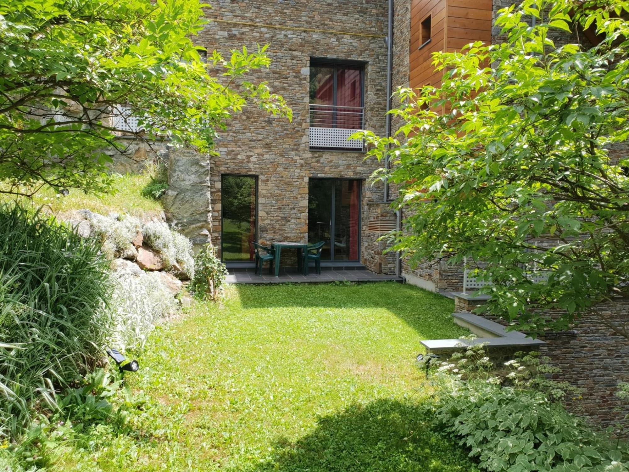 Aparthotel Rialb El Serrat Exterior photo